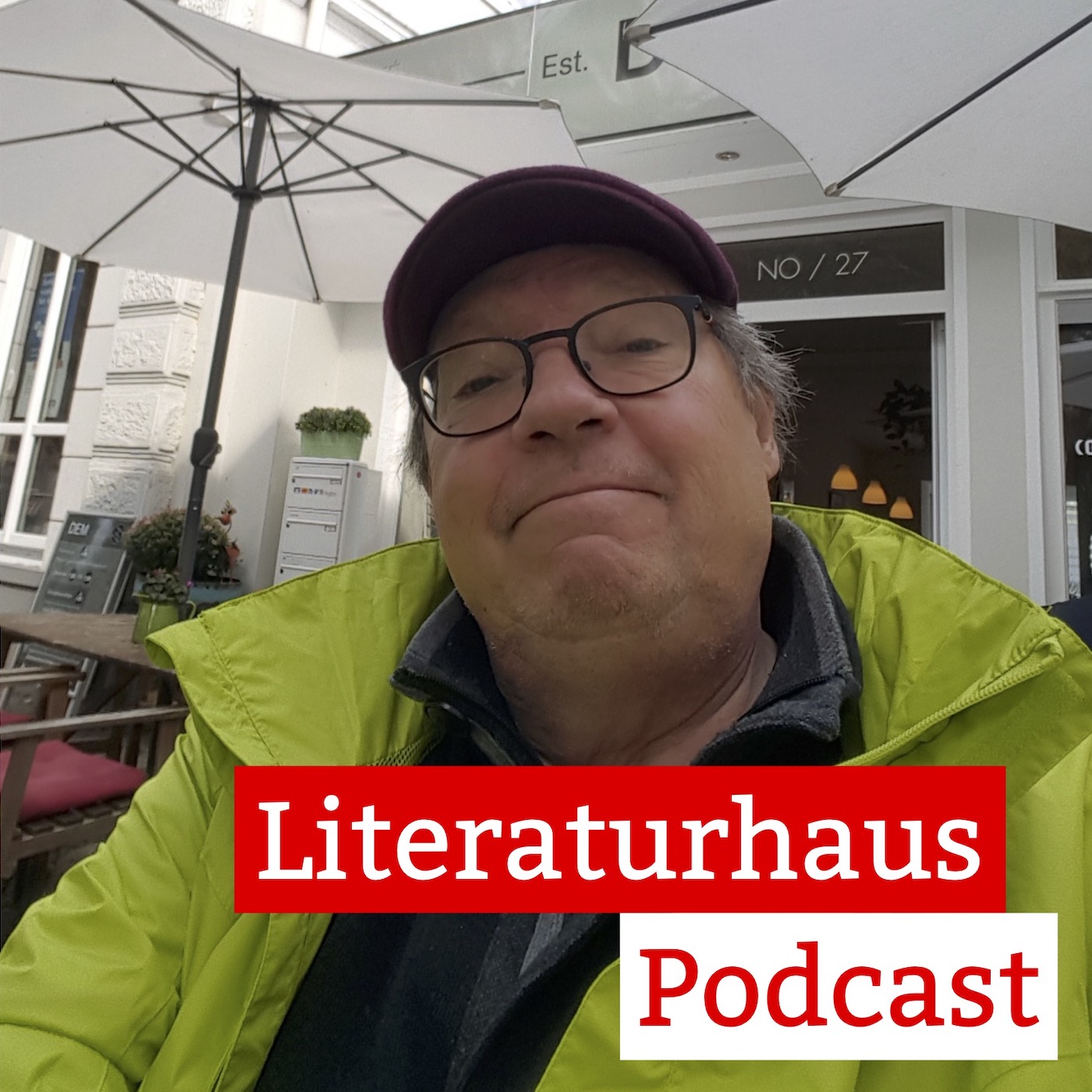 Foto von Guenter Rodewald mit dem Schriftzug des Literaturhaus-Podcasts