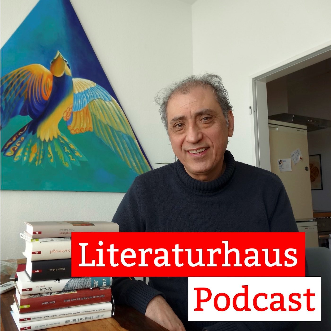 Foto des Verlegers Madjid Mohit mit dem Schriftzug des Literaturhaus-Podcasts